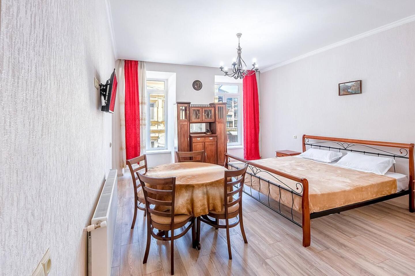 Guest House Lile Tbilisi Exterior photo