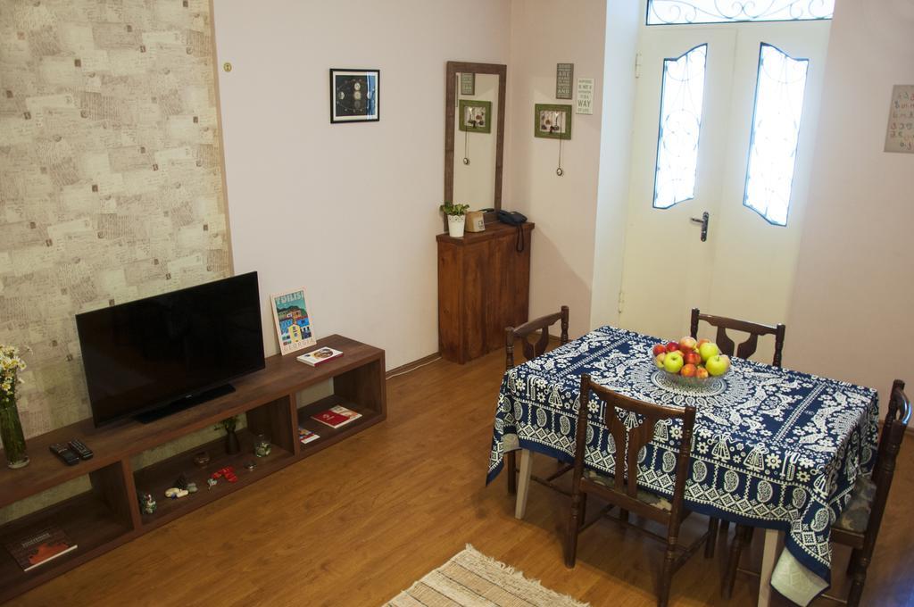 Guest House Lile Tbilisi Exterior photo