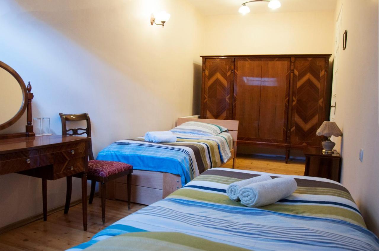 Guest House Lile Tbilisi Exterior photo