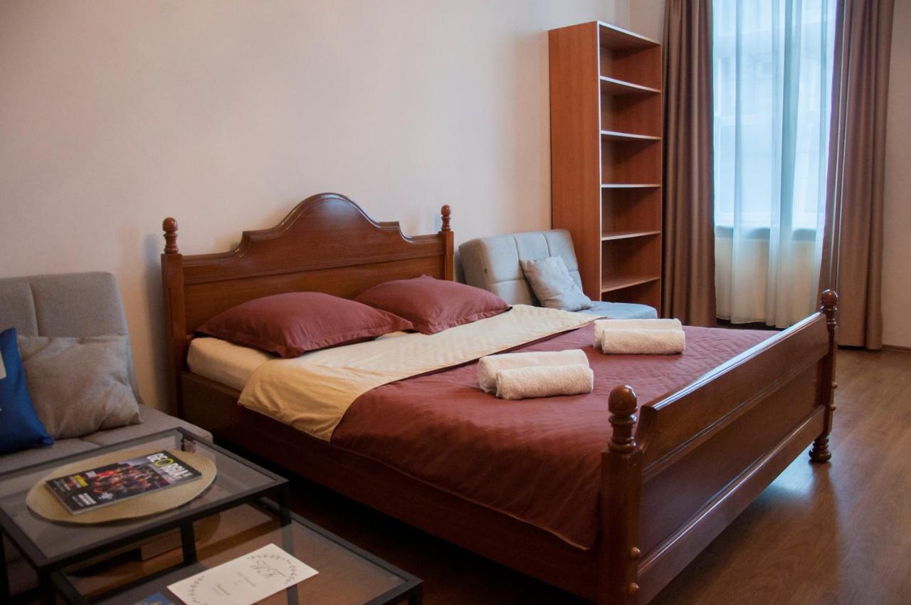 Guest House Lile Tbilisi Exterior photo